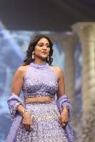 Regina Cassandra Photo Pictures